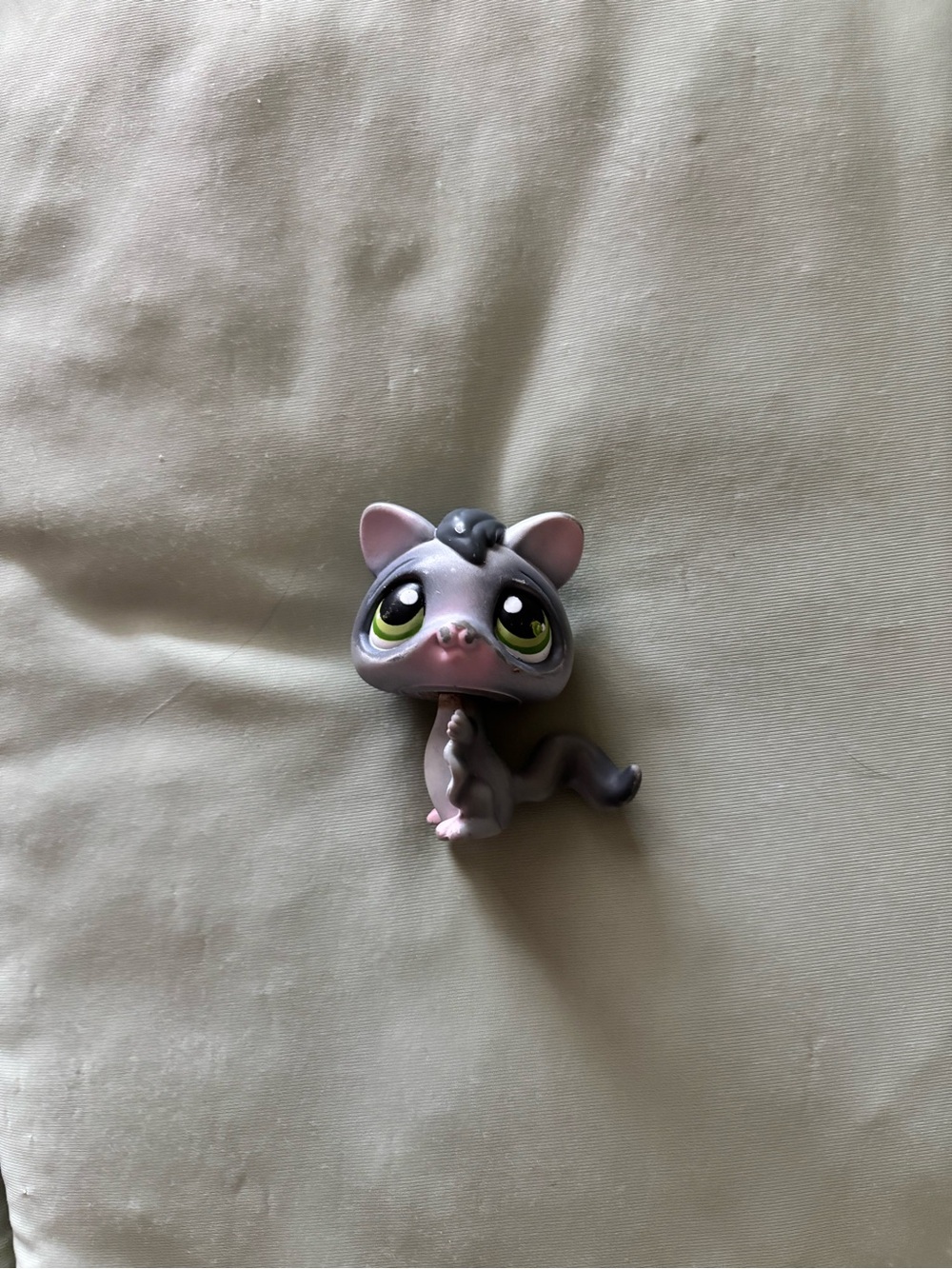 Littlest Pet Shop Gray and Pink Cat with Green Eyes